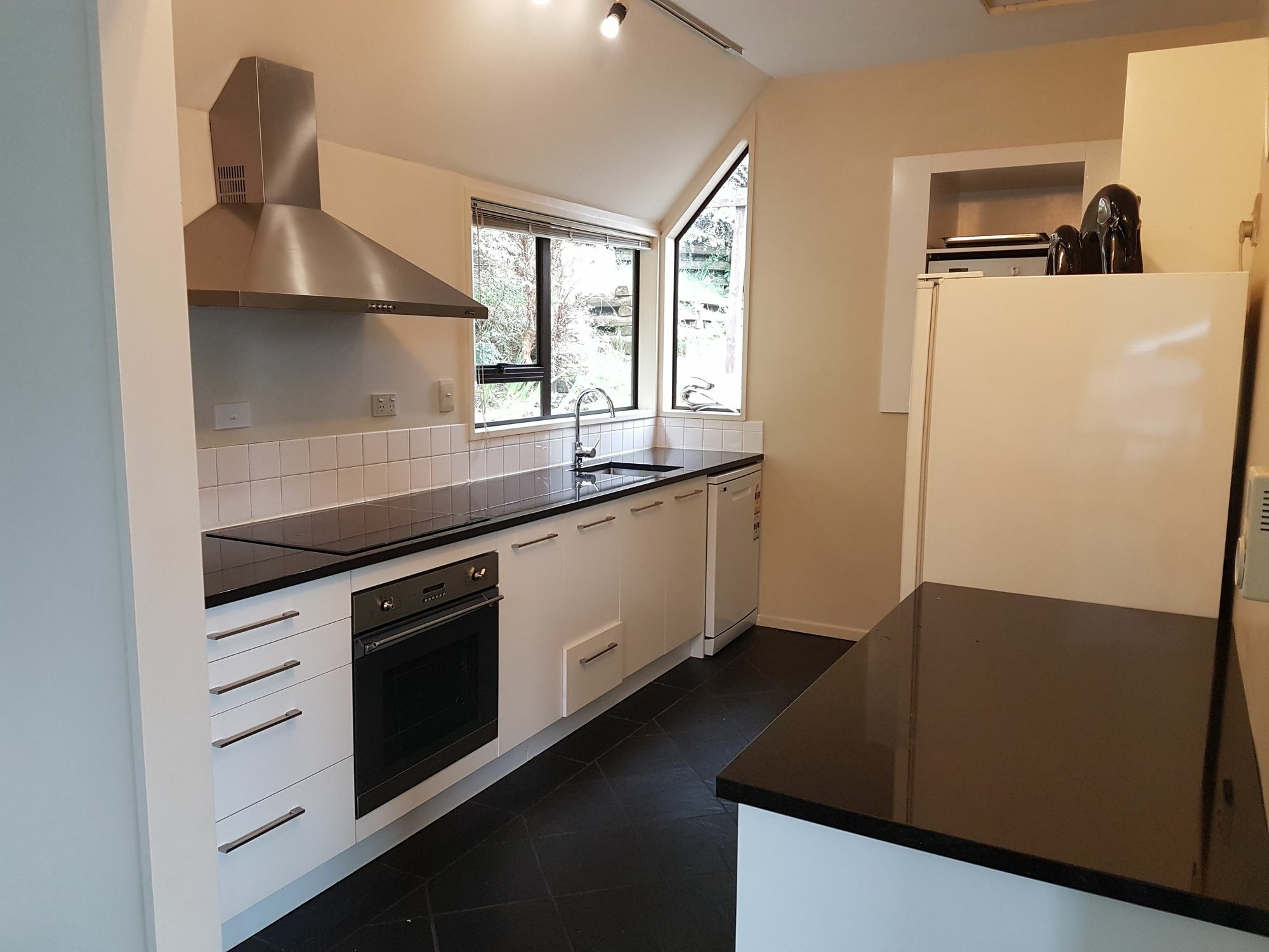 Queenstown Lakeview Holiday Home-5Mins To Town المظهر الخارجي الصورة